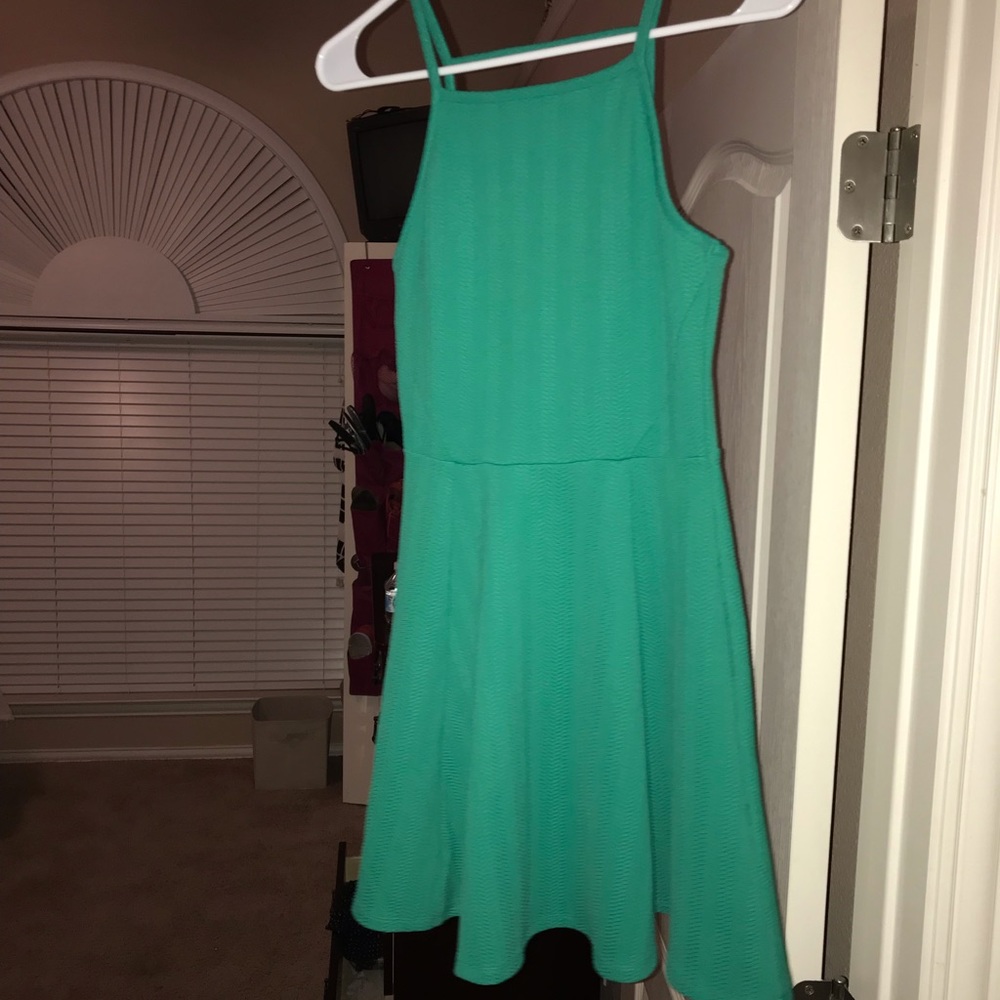 Green mini dress forever 21. Worn once.